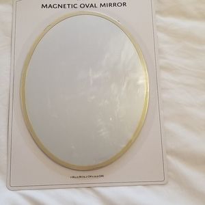 Magnetic Oval Mirror